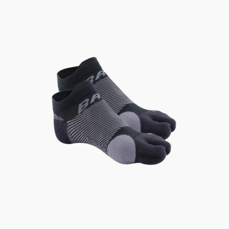 Falls Road Running Store - Wellness/Recovery - OS1st BR4 Bunion Relief Socks - Black