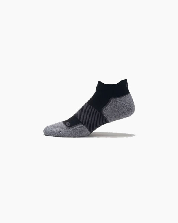 Falls Road Running Store - Wellness/Recovery - OS1st FS4 Pickleball socks - black