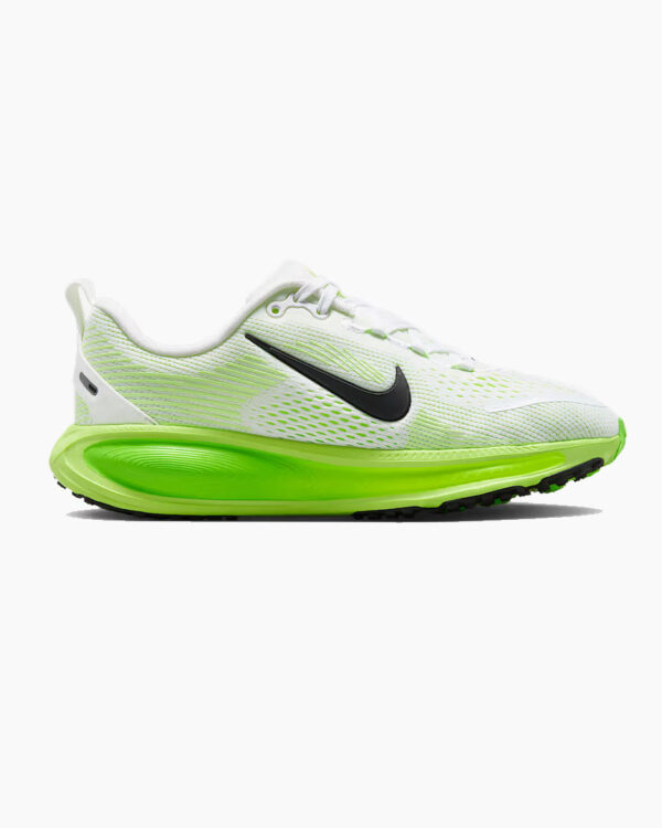 Falls Road Running Store - Kids Road Shoes - Nike Vomero 18 Big Kids 101